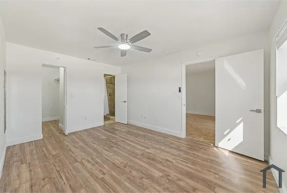 880 NE 207th Ter #202 — Photo 11