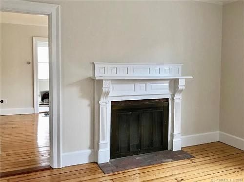 3rd image of 106 Elm St #1
