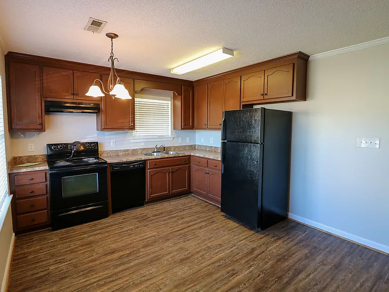 43 Shaley St #A — Photo 4