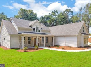 105 Carlan Rd, Commerce, GA 30530