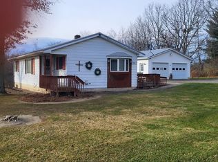 923 Veteran Hill Rd, Horseheads, NY 14845