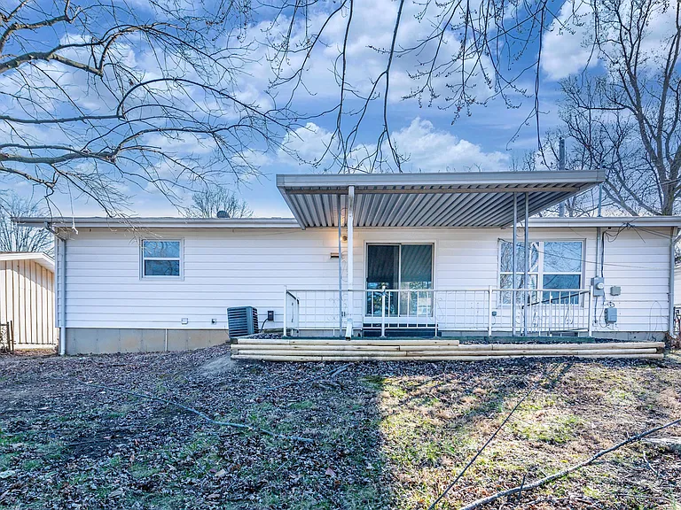8435 Bridle Spur Dr — Photo 44