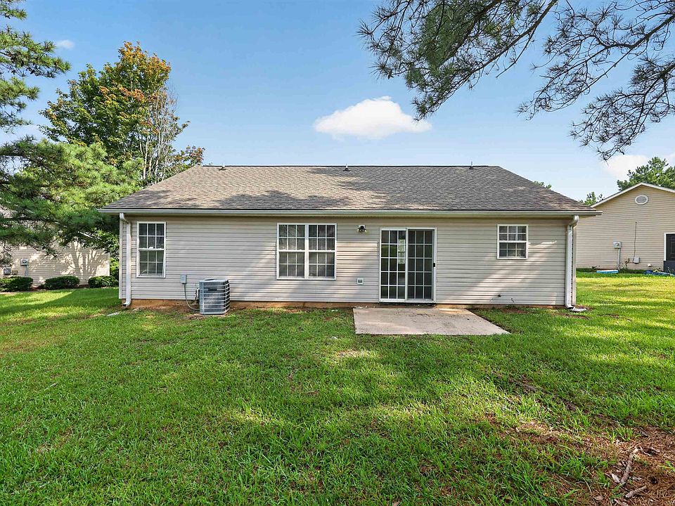 1st image of 610 Basil Ct