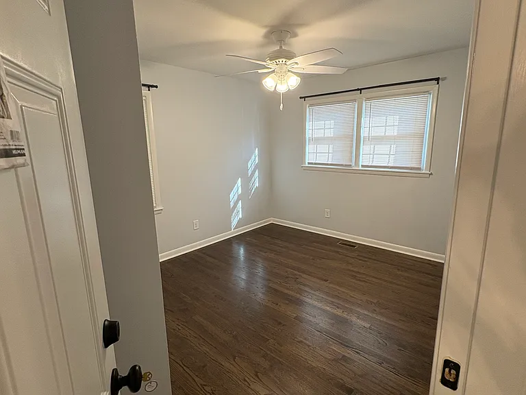 1055 College Station Rd — Photo 14