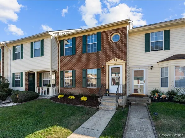 37 S Gawain Way, Hampton, VA 23669