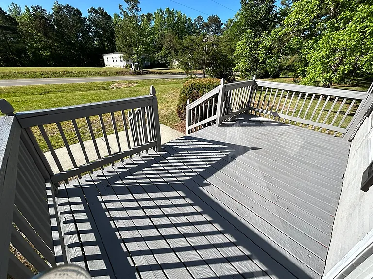 1386 Cherrytree Rd NE — Photo 2