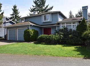 923 224th Ct NE, Sammamish, WA 98074