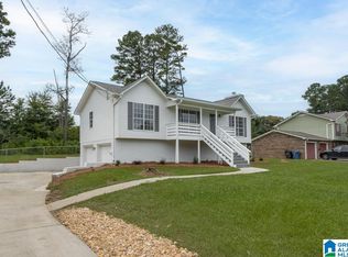 715 Panola Trl, Warrior, AL 35180