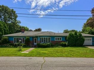 7 Leeds Ter, Lawrence, MA 01843