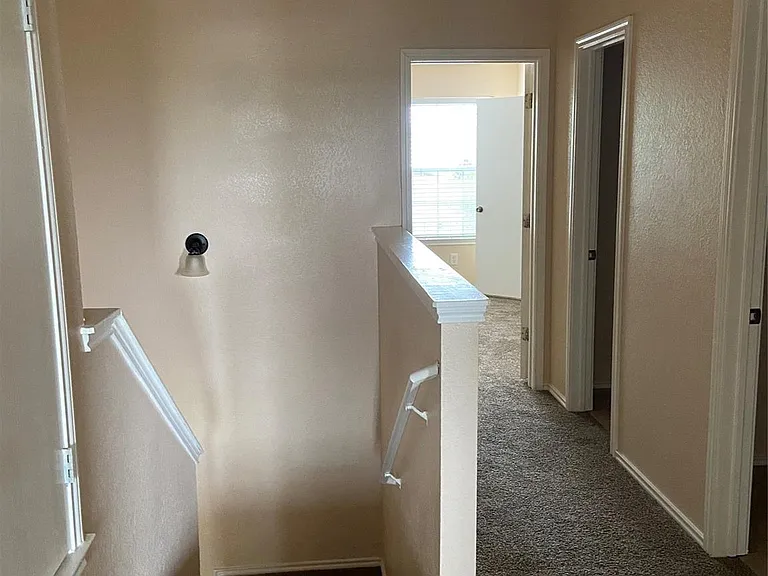 12840 Saint Mary Dr — Photo 9
