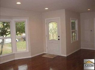 7037 Yarmouth Ave, Reseda, CA 91335