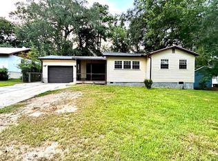 2110 Harriet Dr, Tallahassee, FL 32303