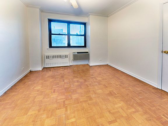 3rd image of 351 E 57th St #6G