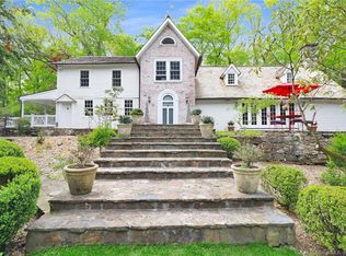 37 Haviland Ct, Stamford, CT 06903