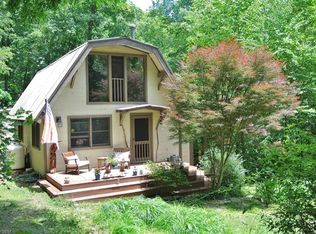 97 Kimberly Rd, Black Mountain, NC 28711