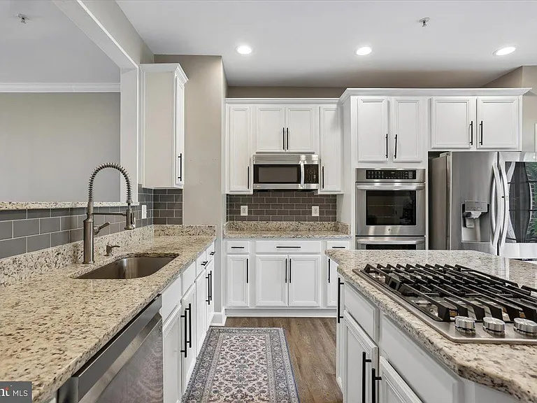 567 Pelican Ave — Photo 7