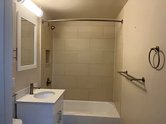 Rented by Stonehenge NYC LLC | media 4