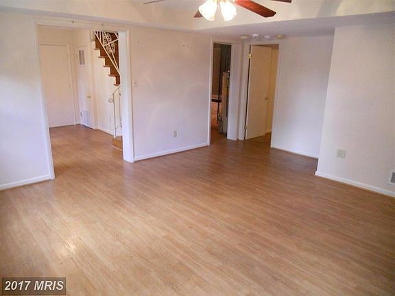 4th image of 5419 Linden Ct