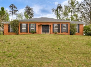 4346 Creekview Dr, Hephzibah, GA 30815