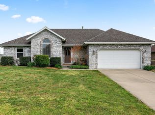 3825 W Cardinal St, Springfield, MO 65810