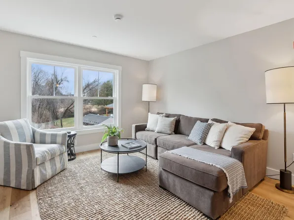 25 Three Pines Drive #202, Westbrook, ME 04092