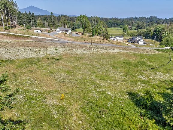 2nd image of LOT 4 Lazy Susan Dr