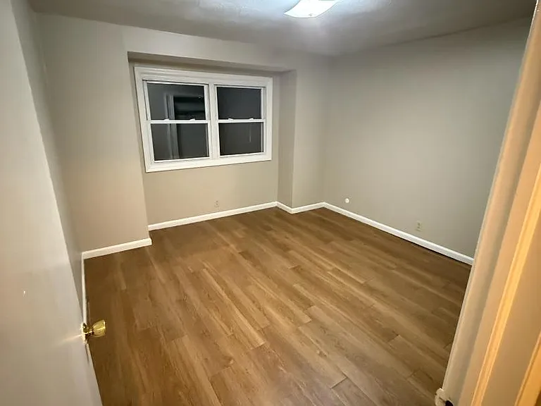 Unit Photo