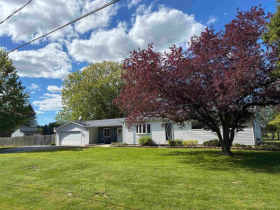 3rd image of 7178 London Dr