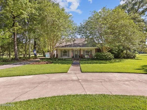 403 Robert Dailey Rd, Sunset, LA 70584