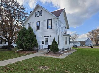 616 S Cherry Ave, Marshfield, WI 54449
