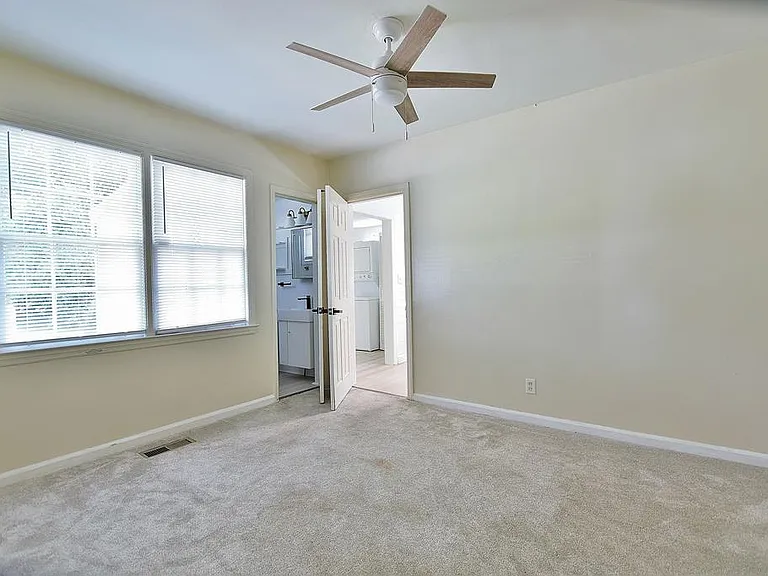 4201 Forrest Rd — Photo 20