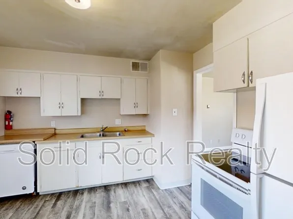 1214 Janes Ln, Colorado Springs, CO 80909