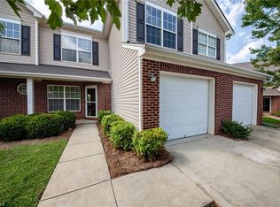 3955 Fountain Village Ln, High Point, NC 27265