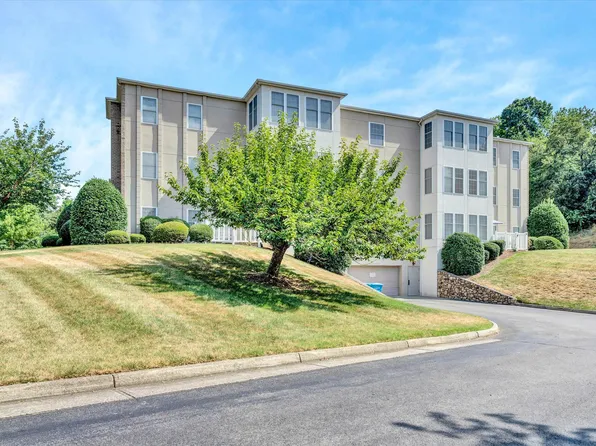 4865 Glen Ivy Ln SW Unit 313, Roanoke, VA 24018