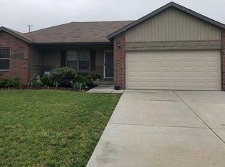 1403 S Minim Ct, Ozark, MO 65721