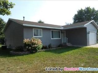 312 Marvin Elwood Rd, Monticello, MN 55362