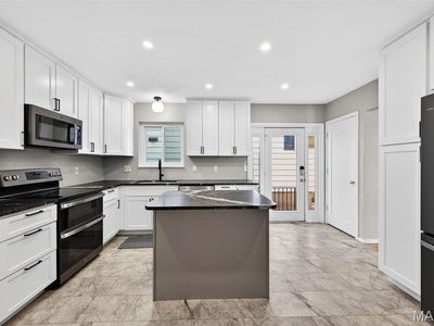 5747 Lansdowne Ave, Saint Louis, MO, 63109