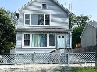 11 White St, Spring Valley, NY 10977