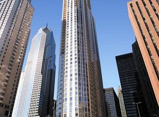222 N Columbus Dr APT 1207, Chicago, IL 60601