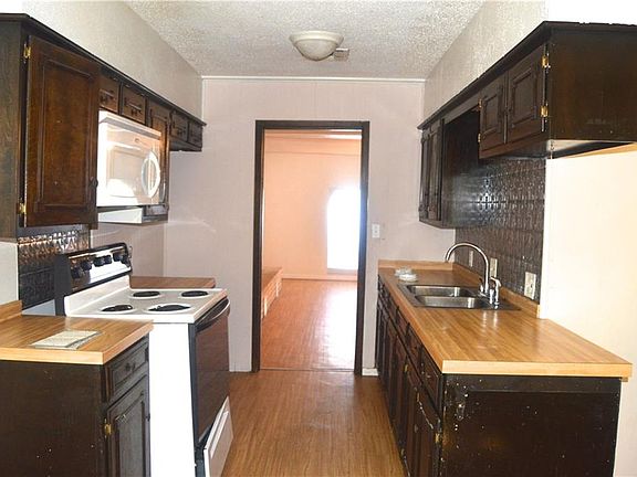 4th image of 509 W Jefferson Ave