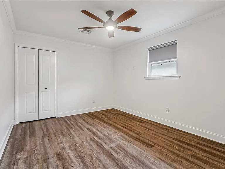422 Nursery Ave — Photo 10
