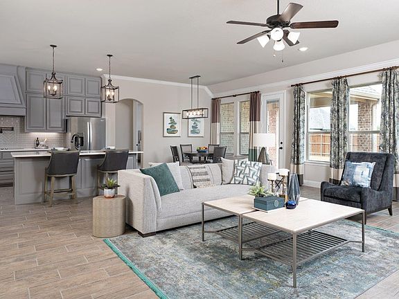 4th image of 3921 Monterrey Oak Way