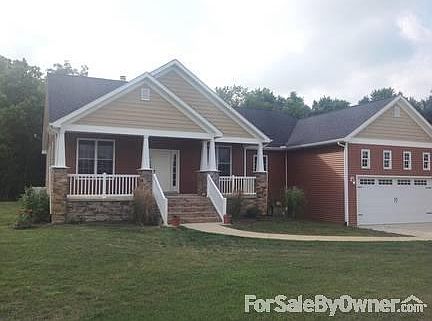 1st image of 115 Shady Ln