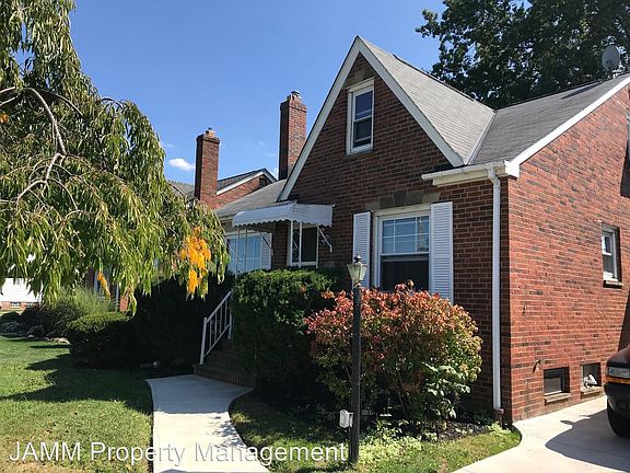 2nd image of 8127 Deerfield Dr
