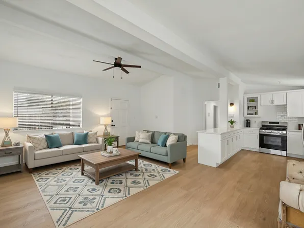 7853 Bothwell Rd, Reseda, CA 91335