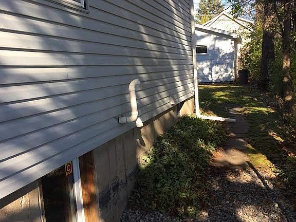 2nd image of 218 New Jersey Ave W
