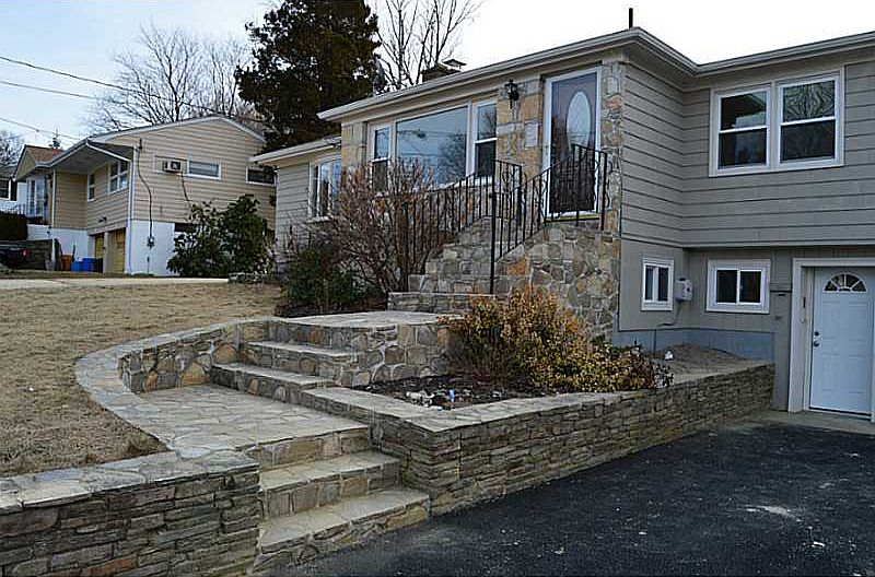 1st image of 26 Harrington Dr