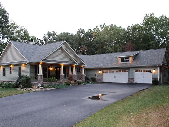 2nd image of 15 Hulett Ct