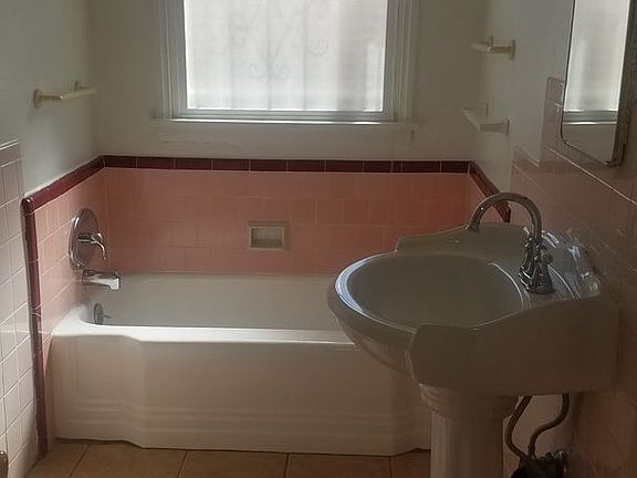 2nd image of 1810 Hauser Blvd #1810