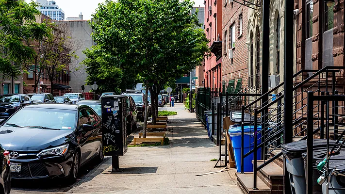 Rented by Nooklyn NYC LLC | media 50